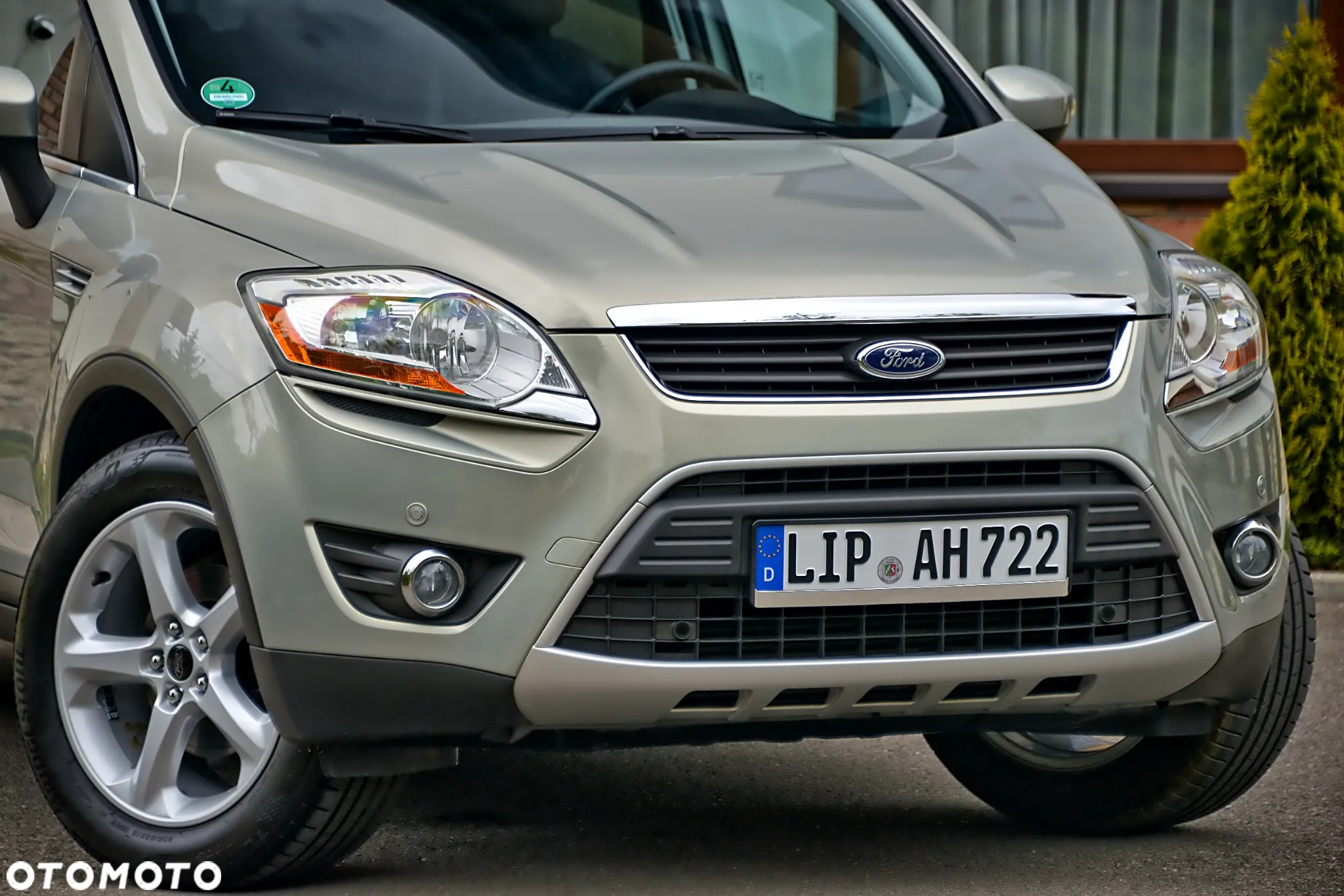 Ford Kuga 2.0 TDCi 4x4 Titanium - 12