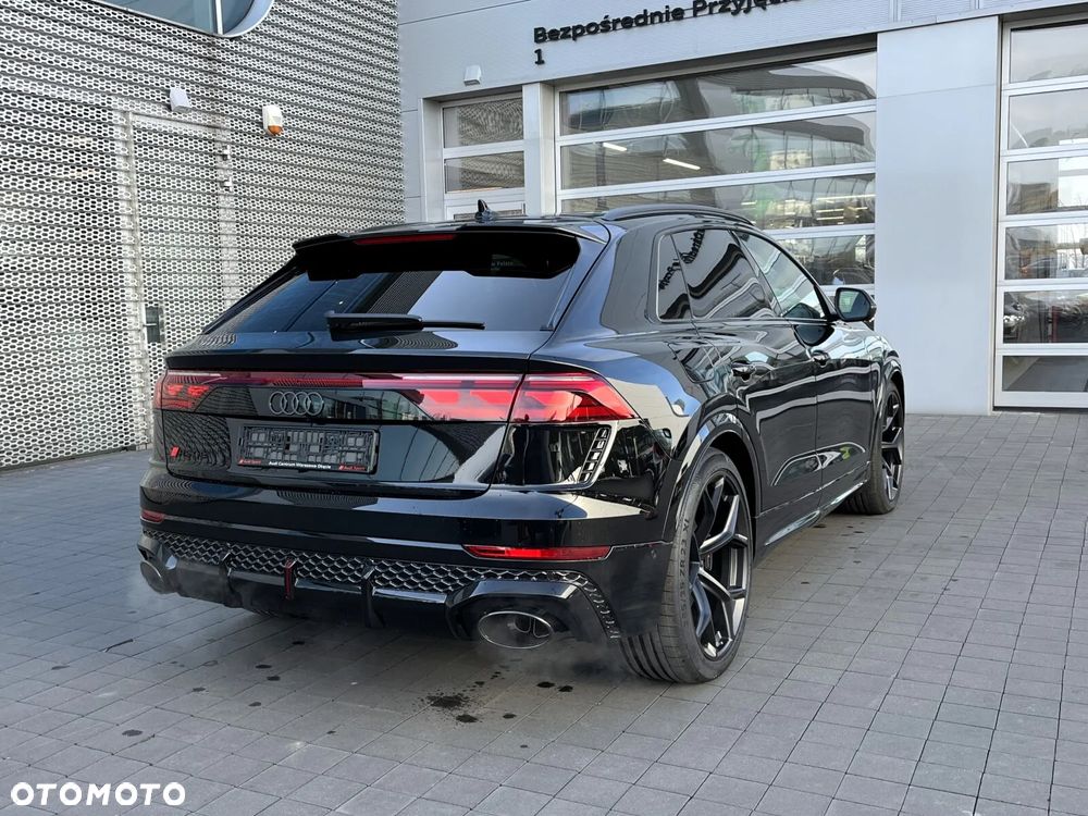 Audi RS Q8 - 3