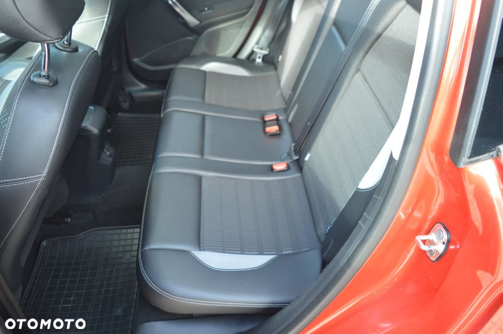 Peugeot 2008 1.6 VTi Allure - 17