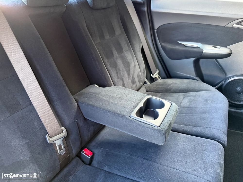 Honda Civic 1.4 Sport - 42