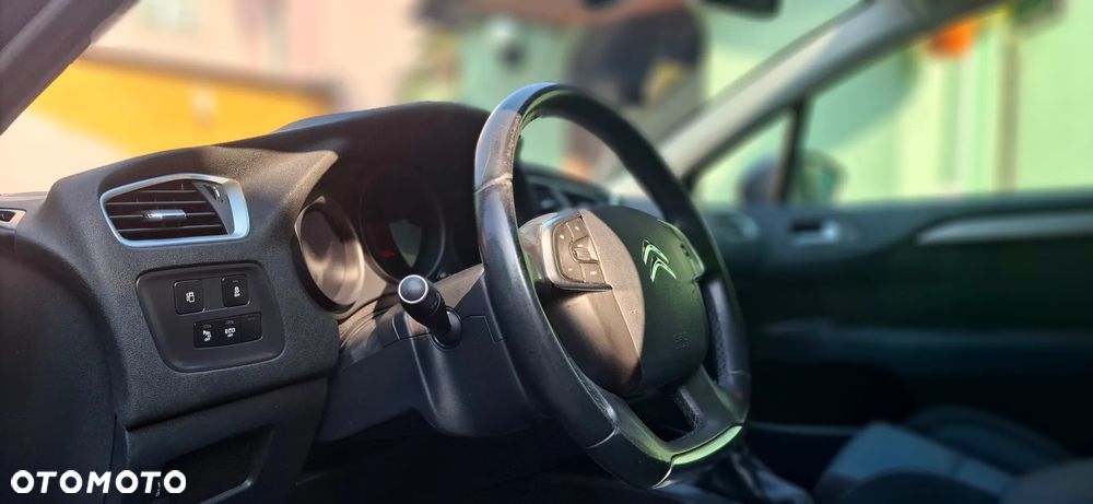Citroën C4 1.6 HDi Exclusive - 37