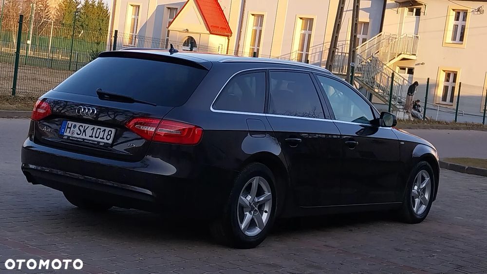 Audi A4 Avant 2.0 TDI DPF S line Sportpaket (plus) - 3