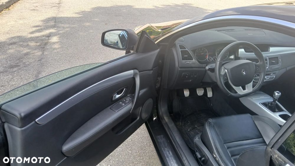Renault Laguna 2.0T GT - 11