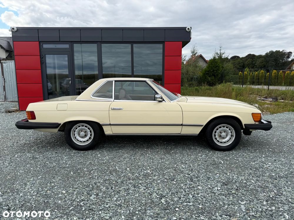 Mercedes-Benz SLC - 10