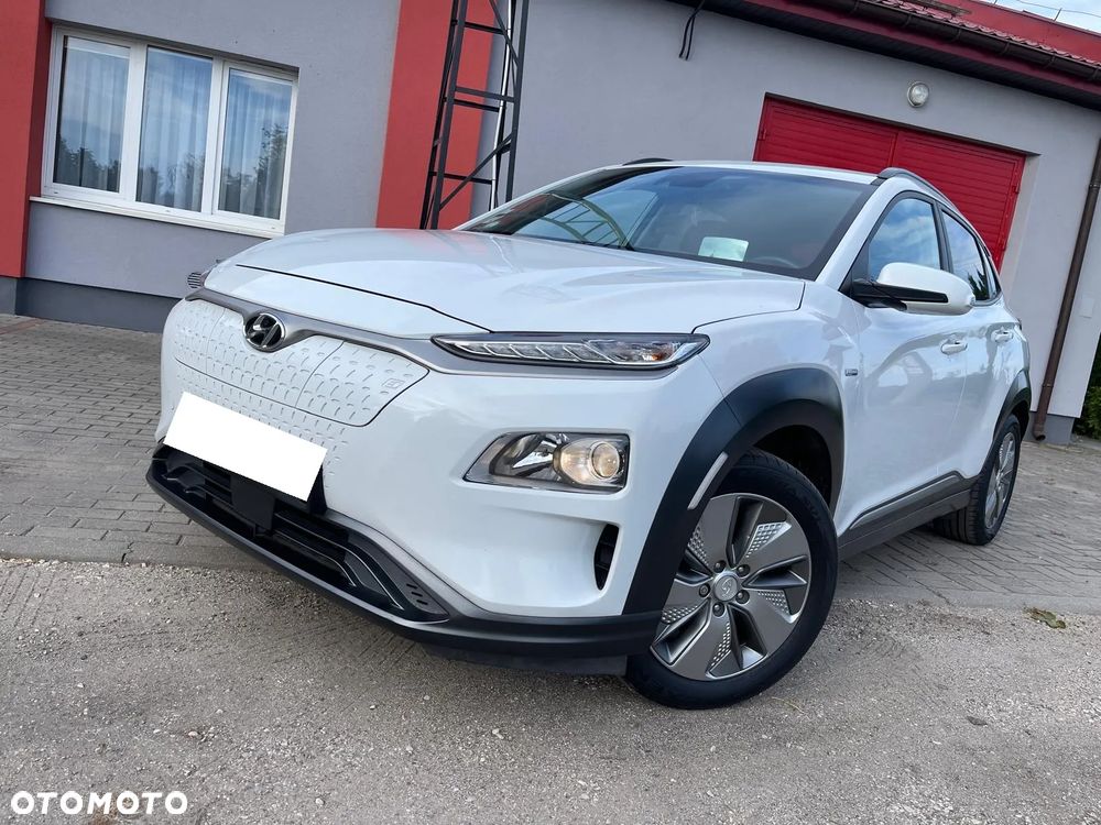 Hyundai Kona 64kWh Premium - 28
