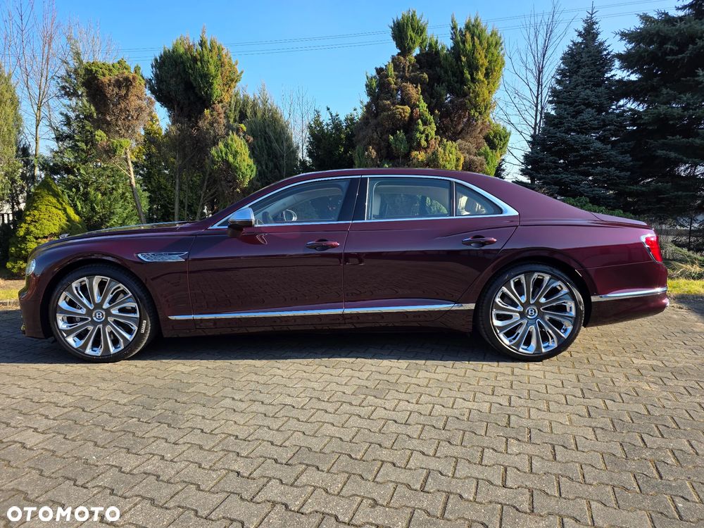 Bentley Flying Spur - 4