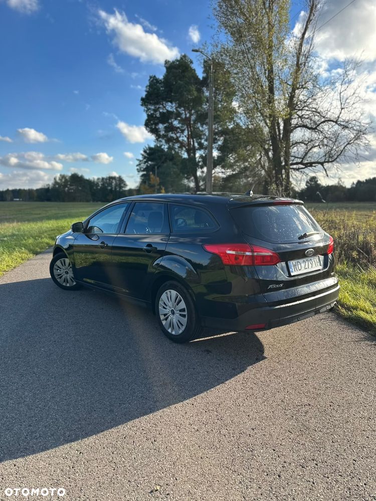 Ford Focus 2017 photo 3