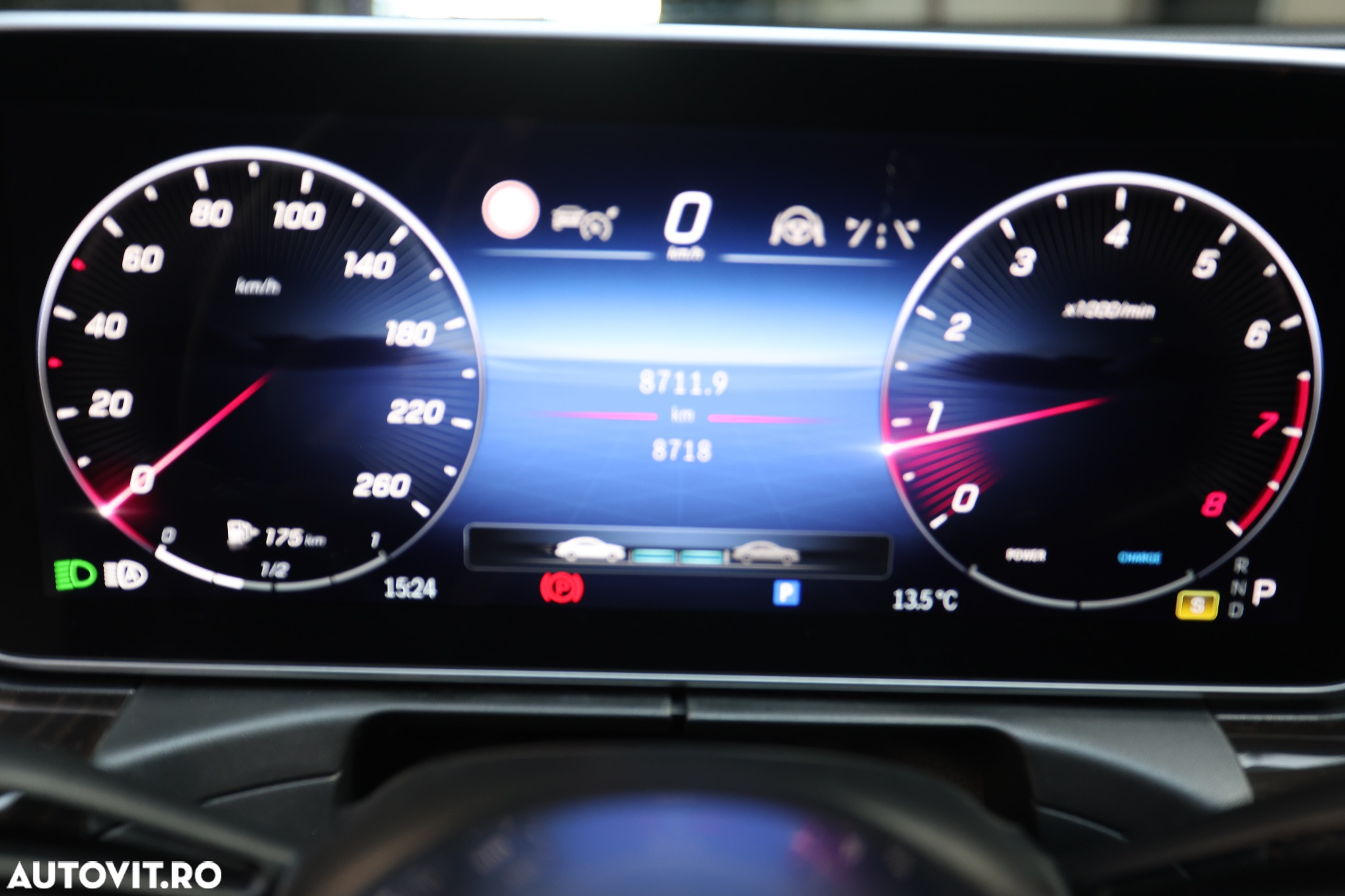 Mercedes-Benz C 180 T 9G-TRONIC Edition Avantgarde - 26