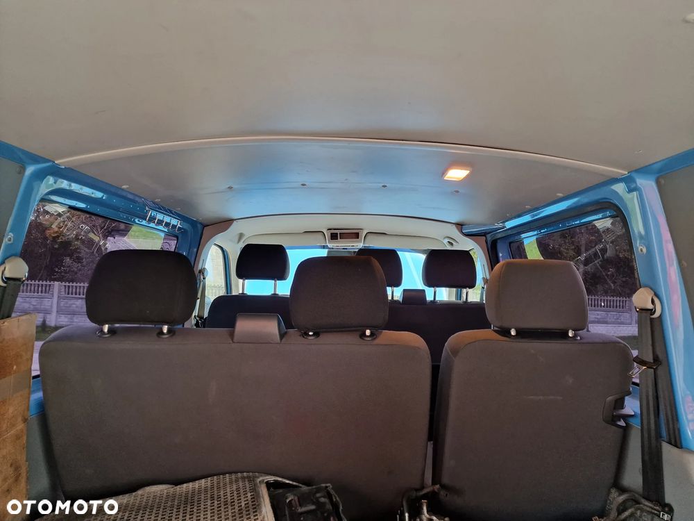 Volkswagen T5 LIFT - 14