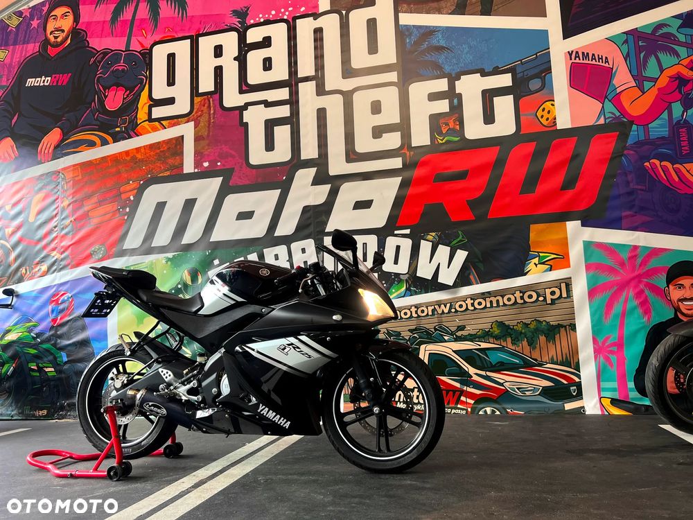 Yamaha YZF - 13
