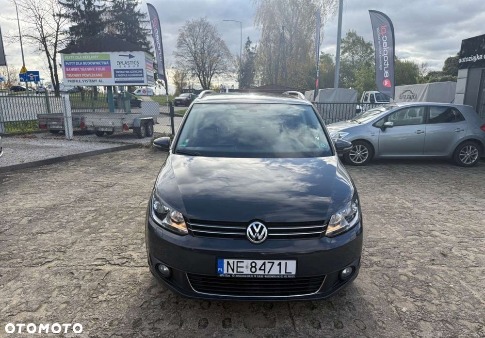 Volkswagen Touran - 9