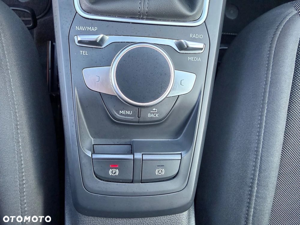 Audi Q2 35 TFSI - 32
