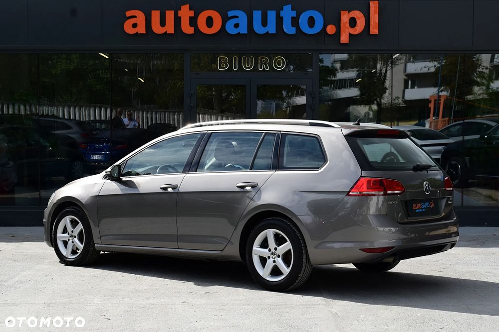 Volkswagen Golf VII 1.6 TDI BMT Trendline DSG - 17