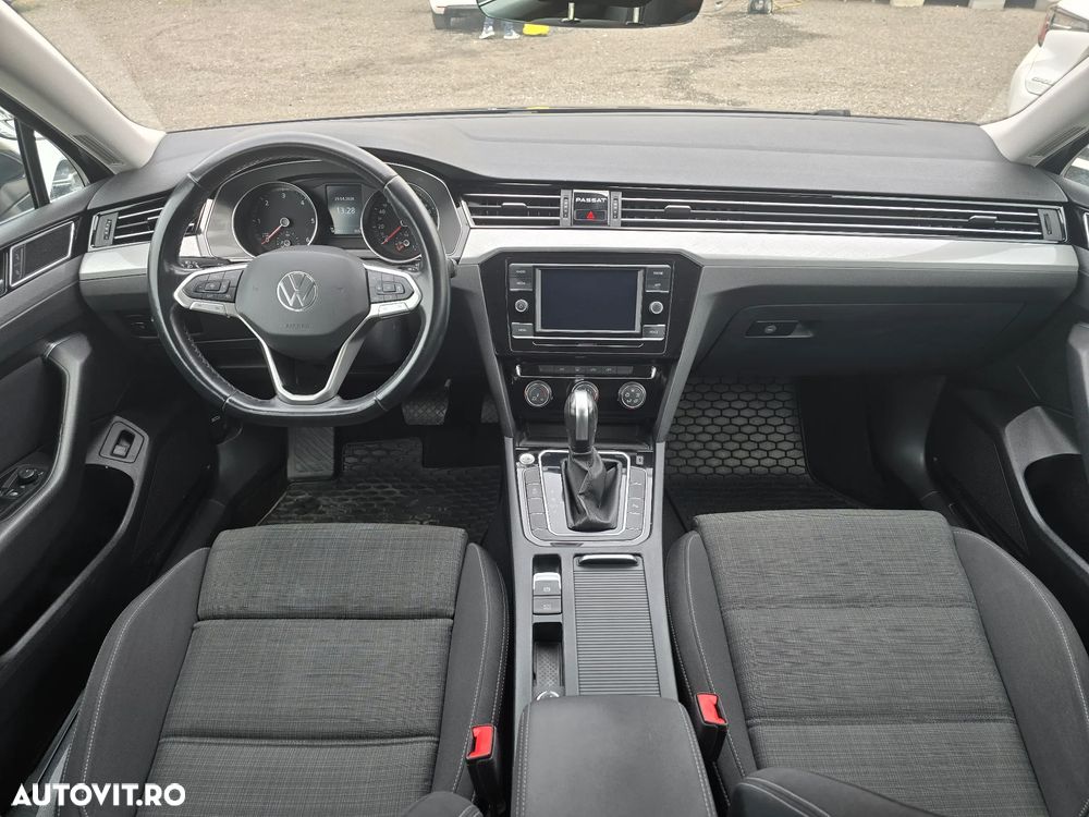 Volkswagen Passat 2.0 TDI DSG Comfortline - 13