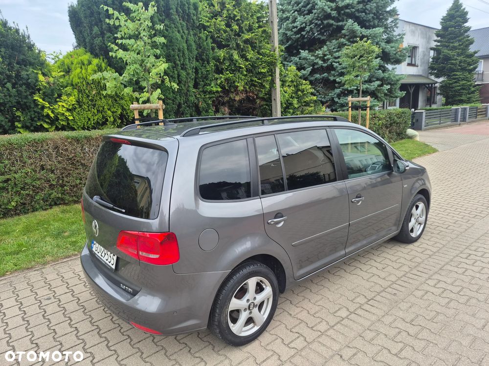 Volkswagen Touran 2.0 TDI DPF MATCH - 7