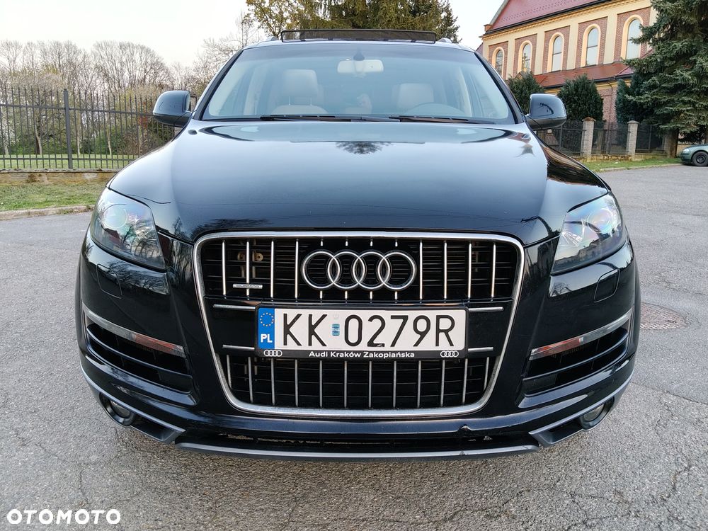 Audi Q7 - 10