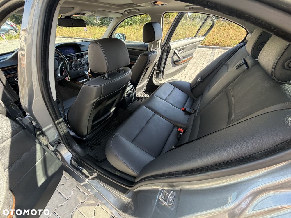 BMW Seria 3 - 8