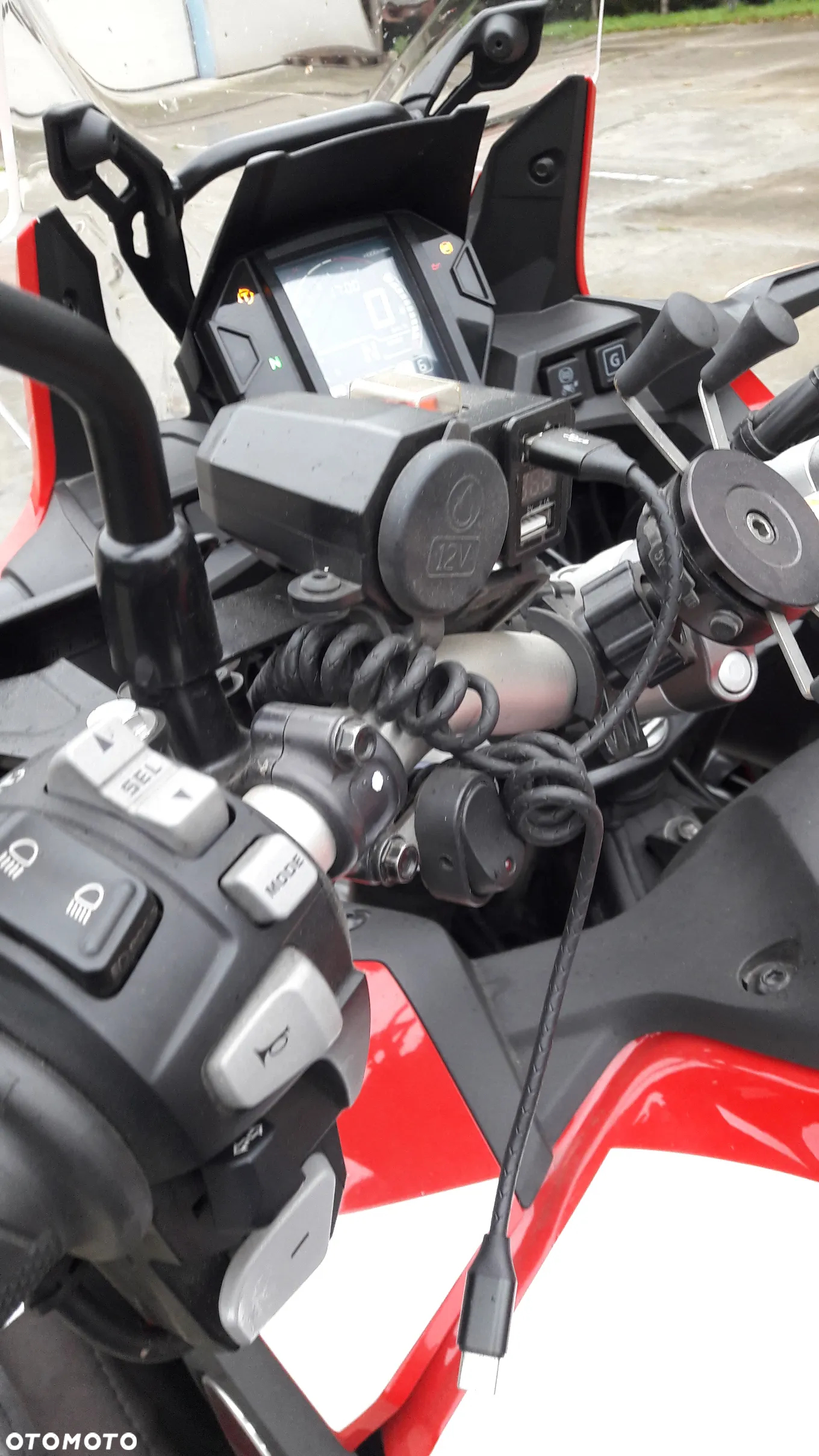 Honda CRF - 10