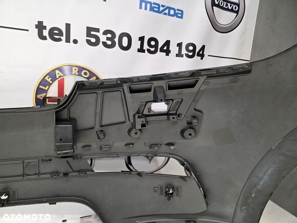 RANGE ROVER VELAR L560 17- ZDERZAK PRZEDNI PRZÓD , NA 4xPDC 4X PDC + SPRYSKI , J8A2-17F003-CAW , NR AUKCJI NZ1450 - 22
