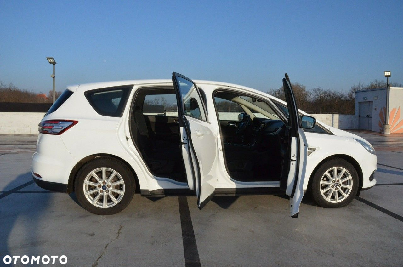 Ford S-Max 2.0 TDCi Titanium - 34