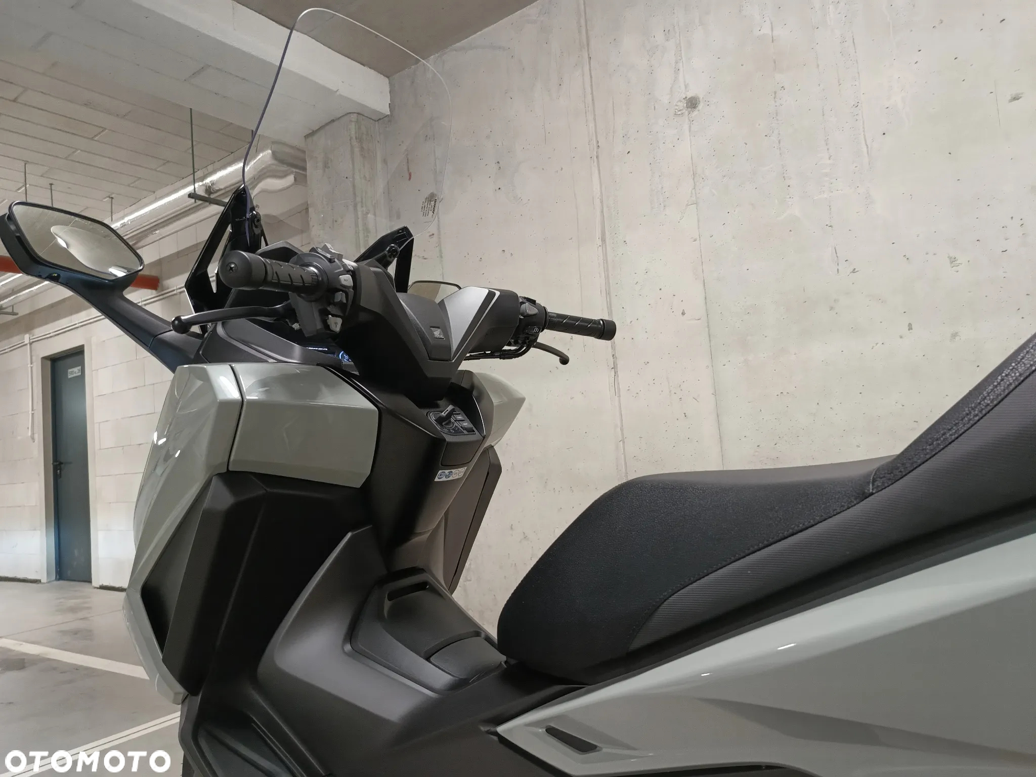 Honda NSS - 4