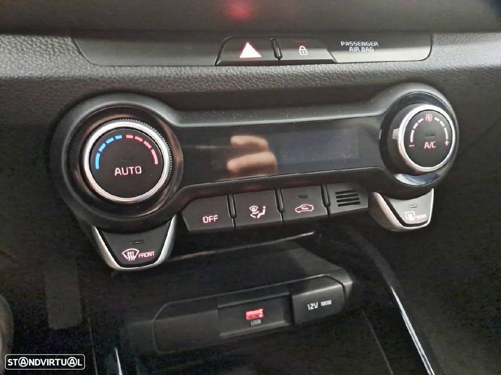 Kia Stonic 1.0 T-GDI Drive - 22