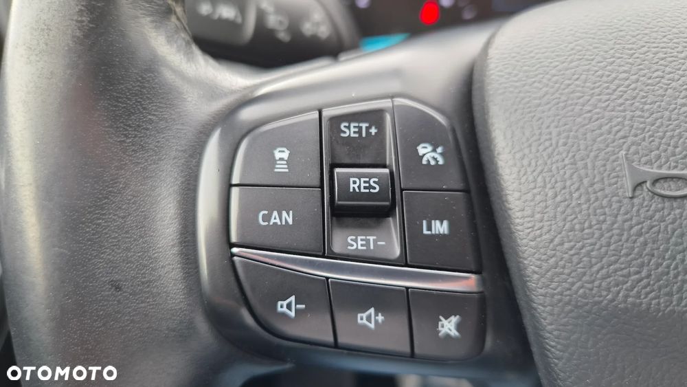 Ford Focus 1.5 EcoBlue Start-Stopp-System TITANIUM STYLE - 25