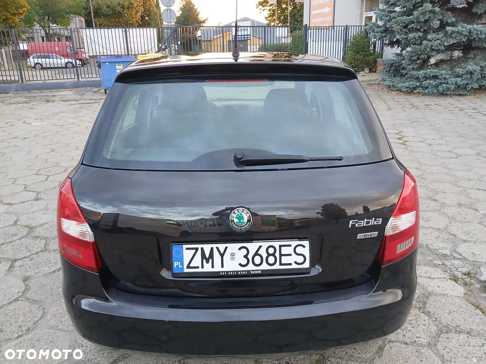 Skoda Fabia 1.4 16V Ambiente - 5
