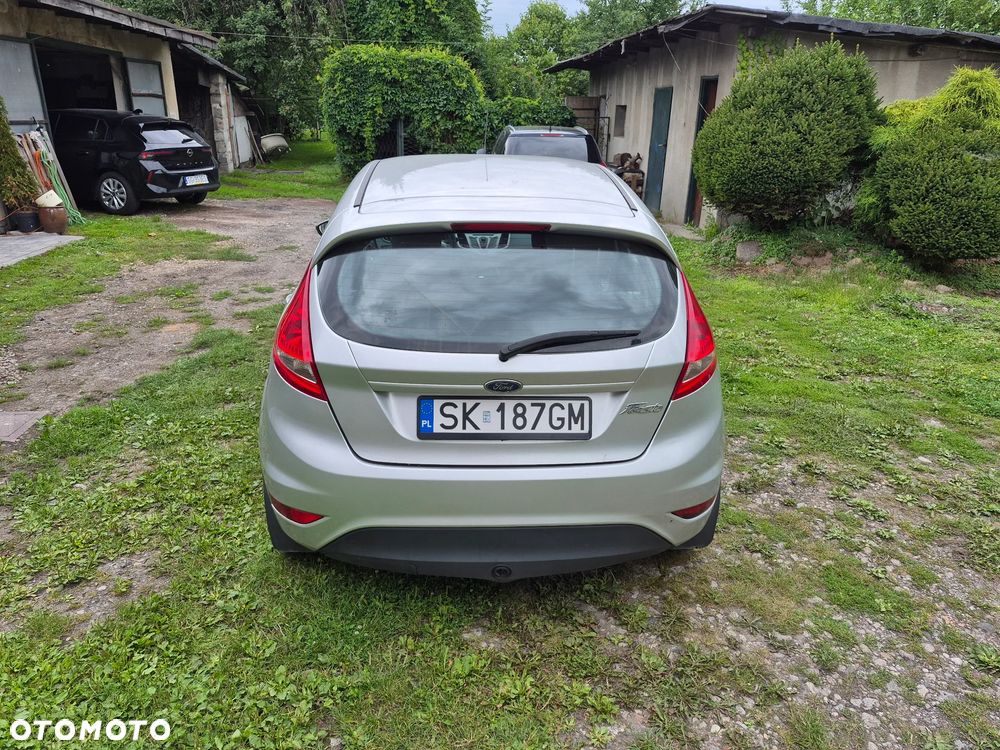 Ford Fiesta 1.25 Silver X (Trend) EU5 - 3