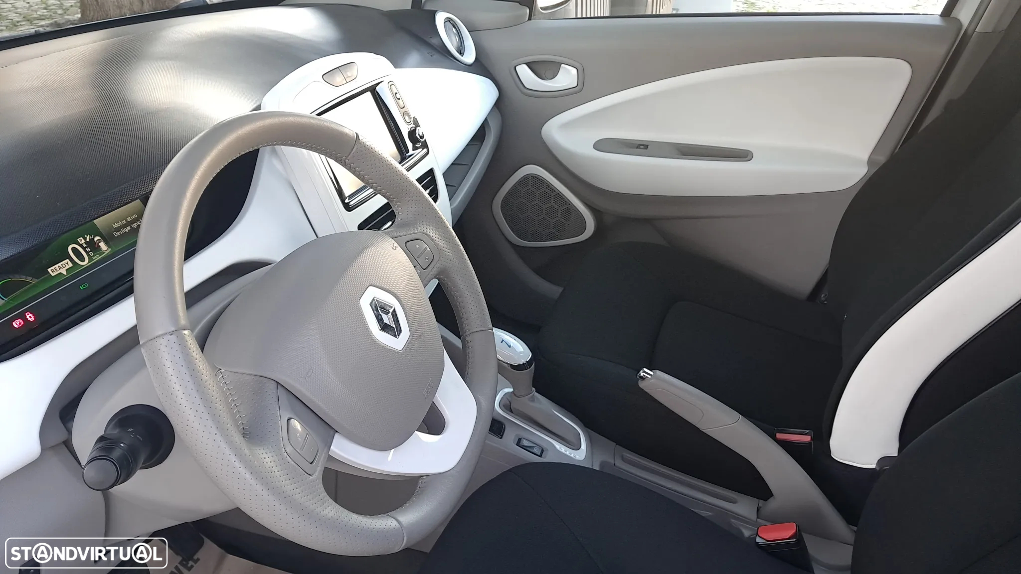Renault Zoe (c/ Bateria) Life 40 - 10