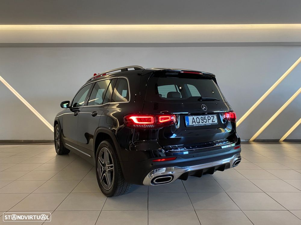 Mercedes-Benz GLB 200 d AMG Line - 2