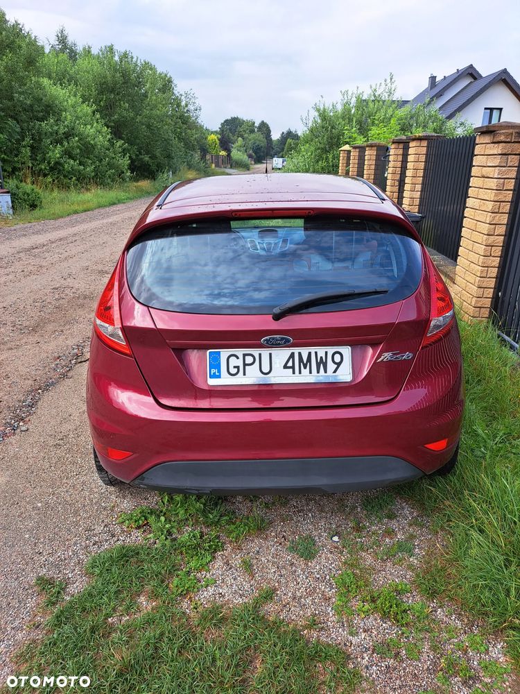 Ford Fiesta - 6