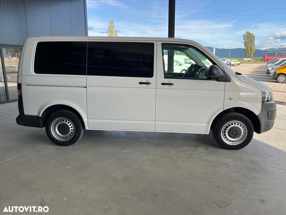 Volkswagen Transporter Kurz Plus Comfortline - 10