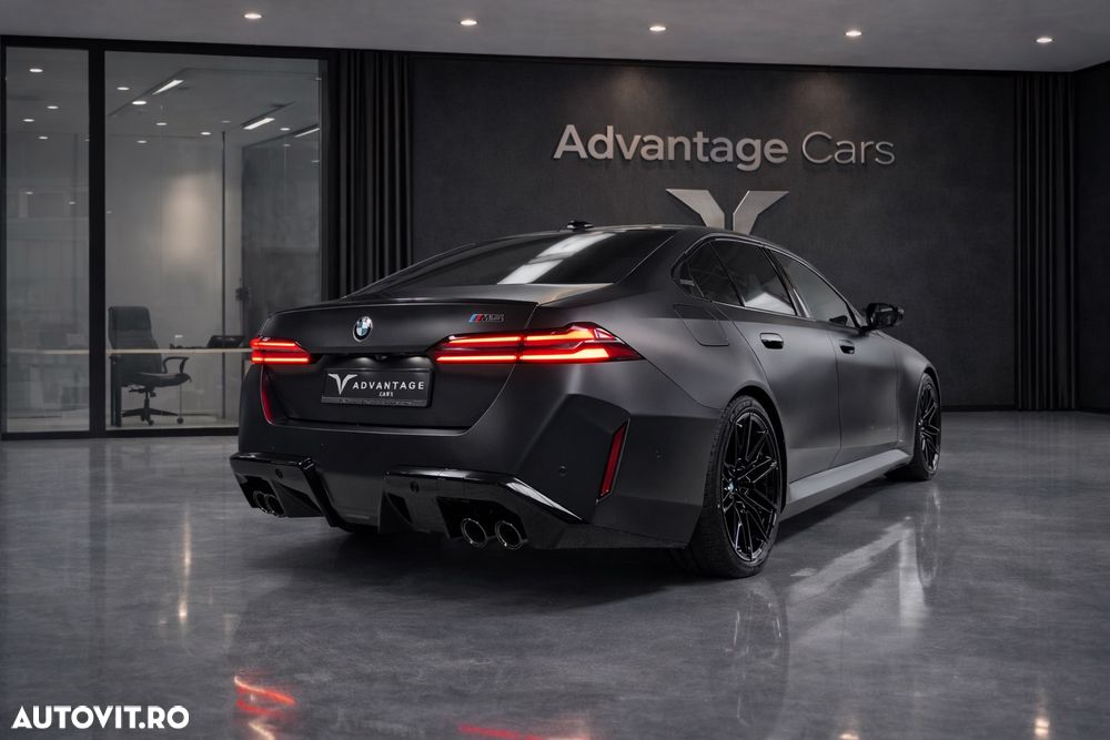 BMW M5 2025 — imagine 9