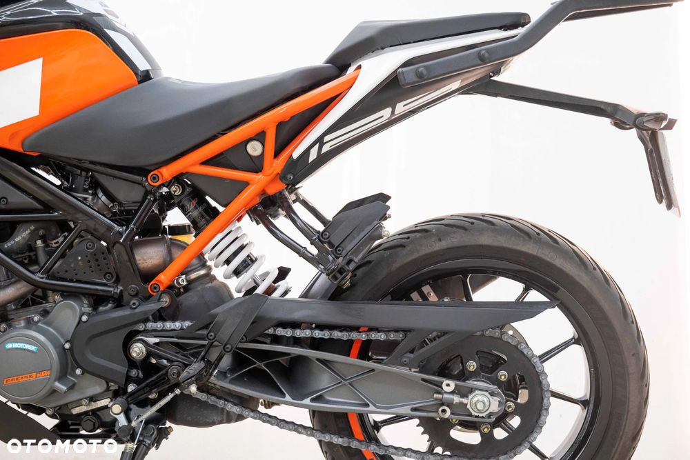 KTM Duke 125 - 14