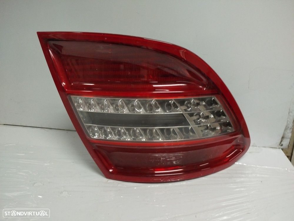 Farolim Stop Esq Mercedes-Benz C-Class T-Model (S204) - 2