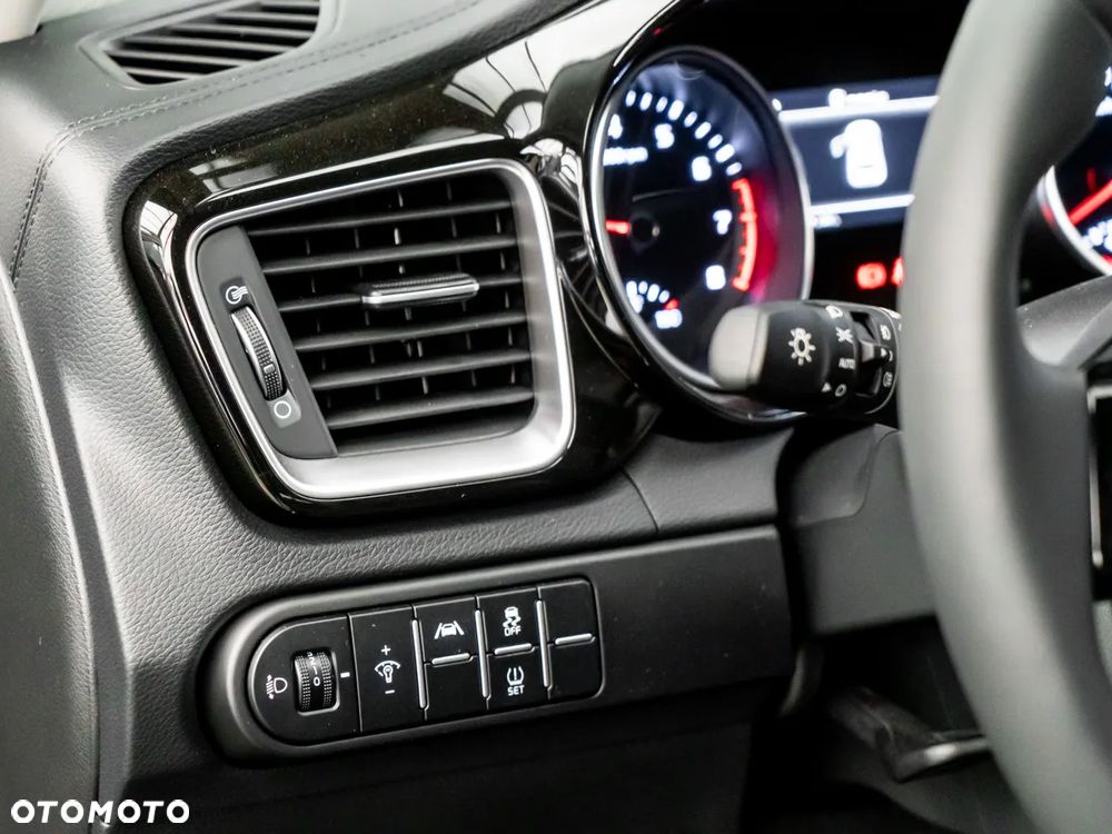 Kia XCeed 1.5 T-GDI L DCT - 20