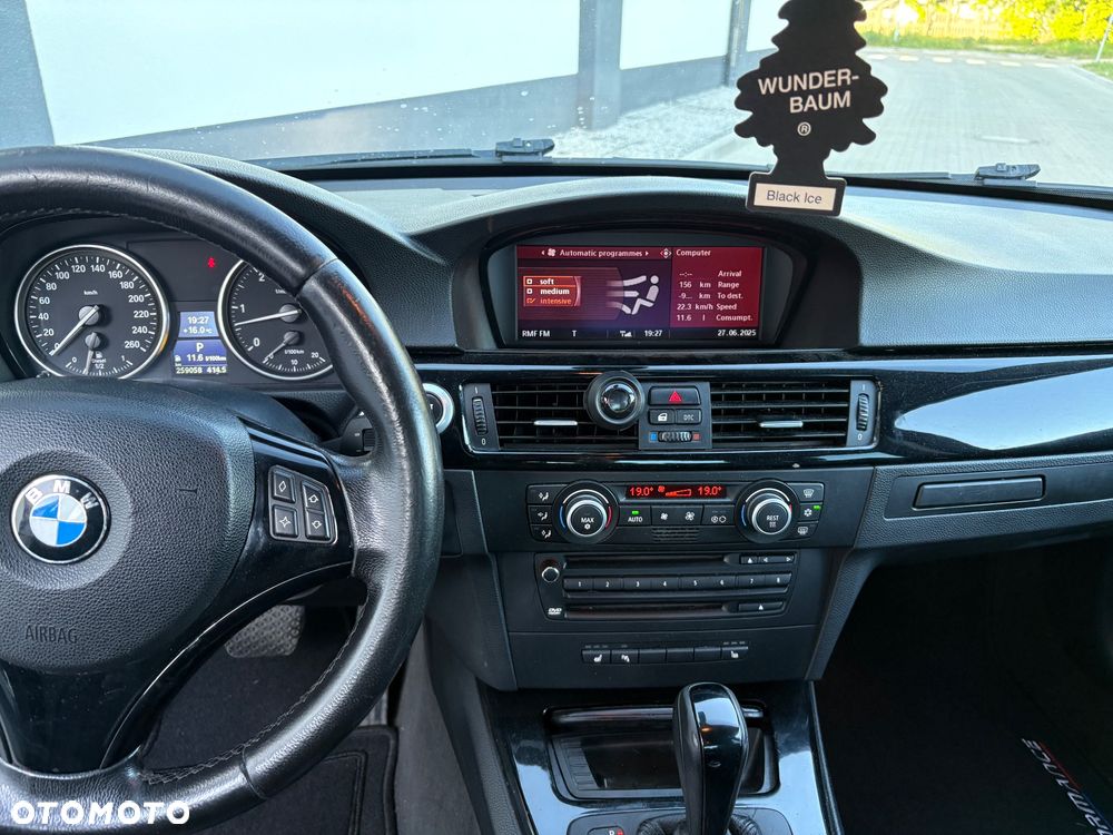 BMW Seria 3 - 25