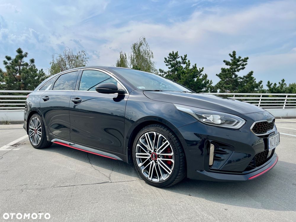 Kia ProCeed 1.6 T-GDI GT DCT - 12