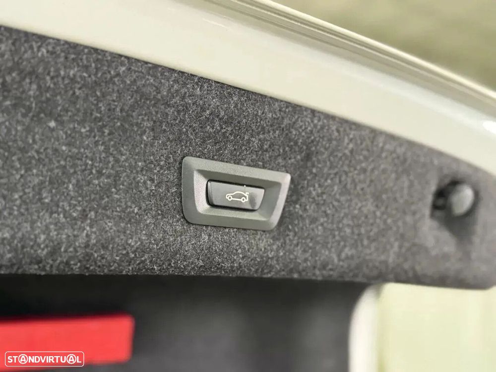 BMW M340 d xDrive Pack Desportivo M Pro Auto - 26