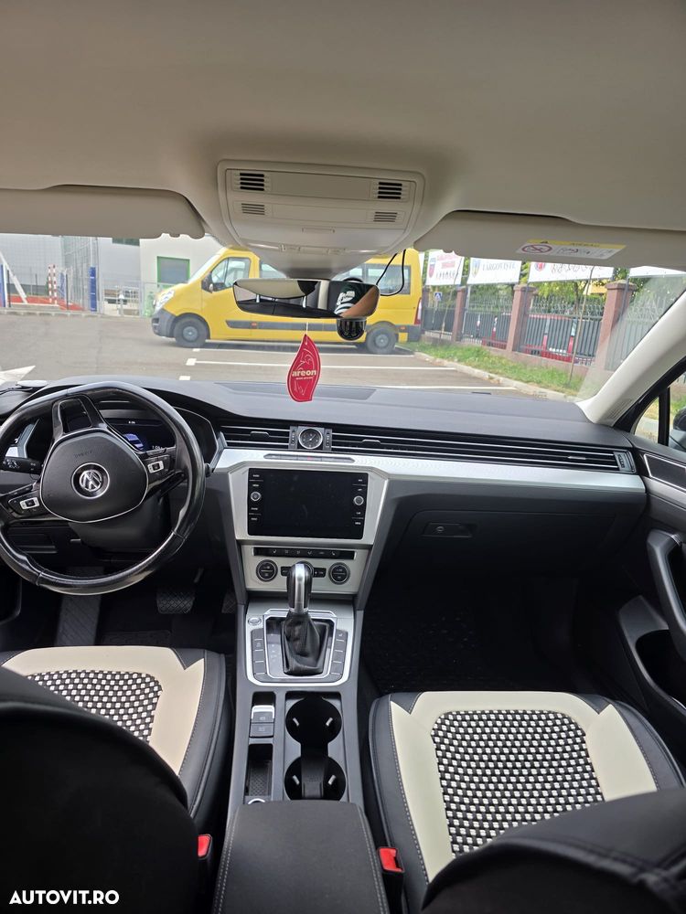 Volkswagen Passat 1.4 TSI ACT DSG Comfortline - 5