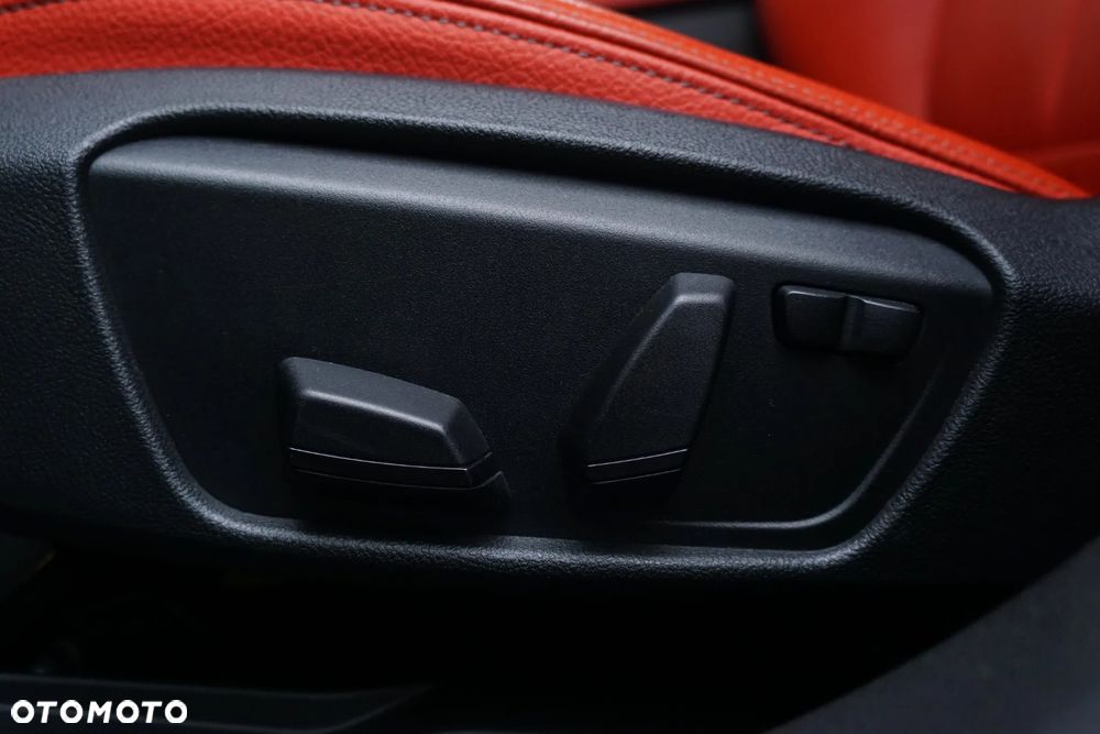 BMW Seria 2 220i Sport Line - 14