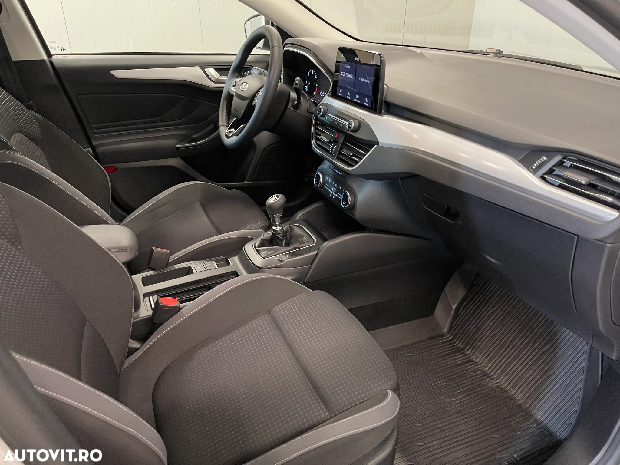 Ford Focus 1.5 EcoBlue Titanium X - 10