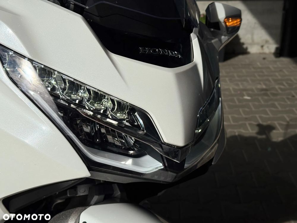 Honda GL - 8