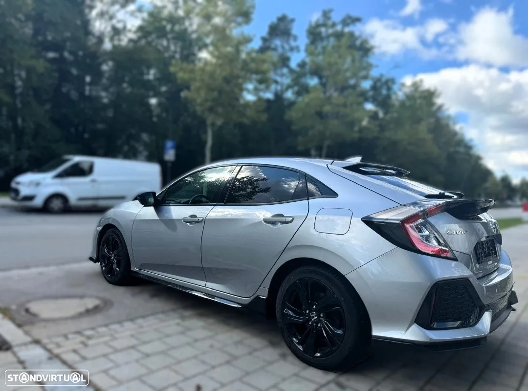 Honda Civic 1.0 i-VTEC Elegance Navi - 6