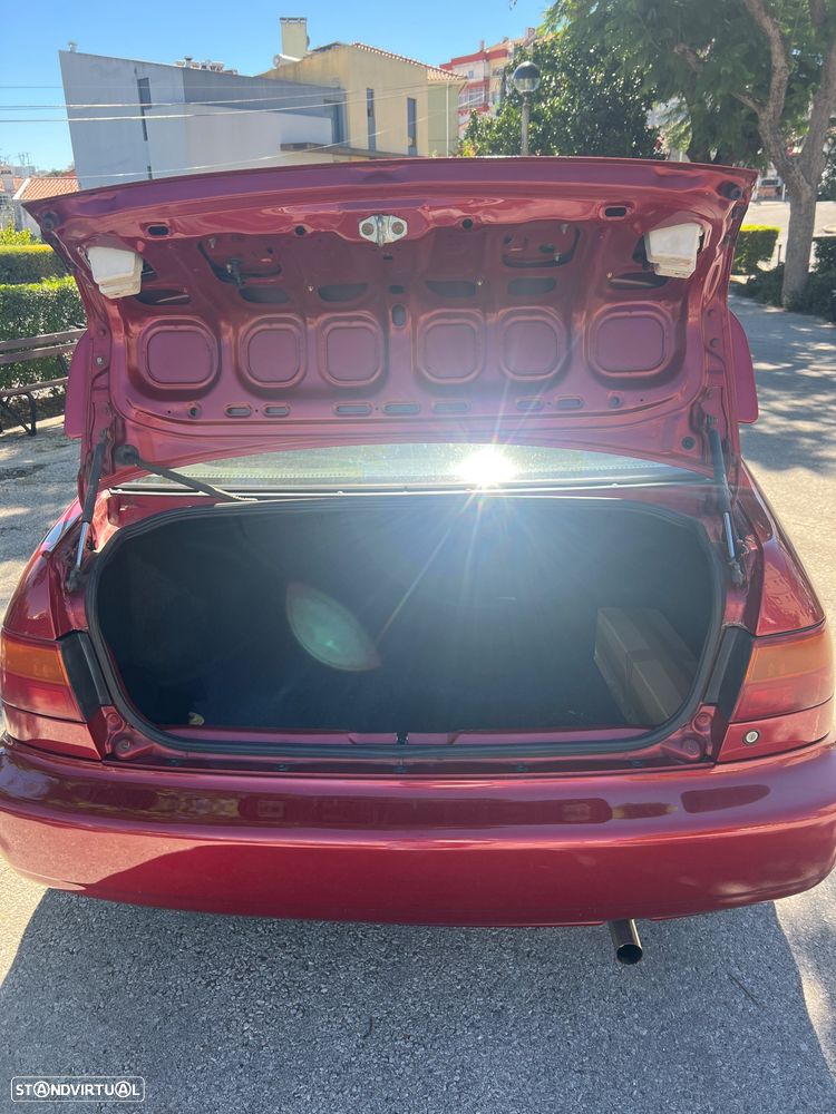 Honda Civic 1.5 LSi 16 V - 6