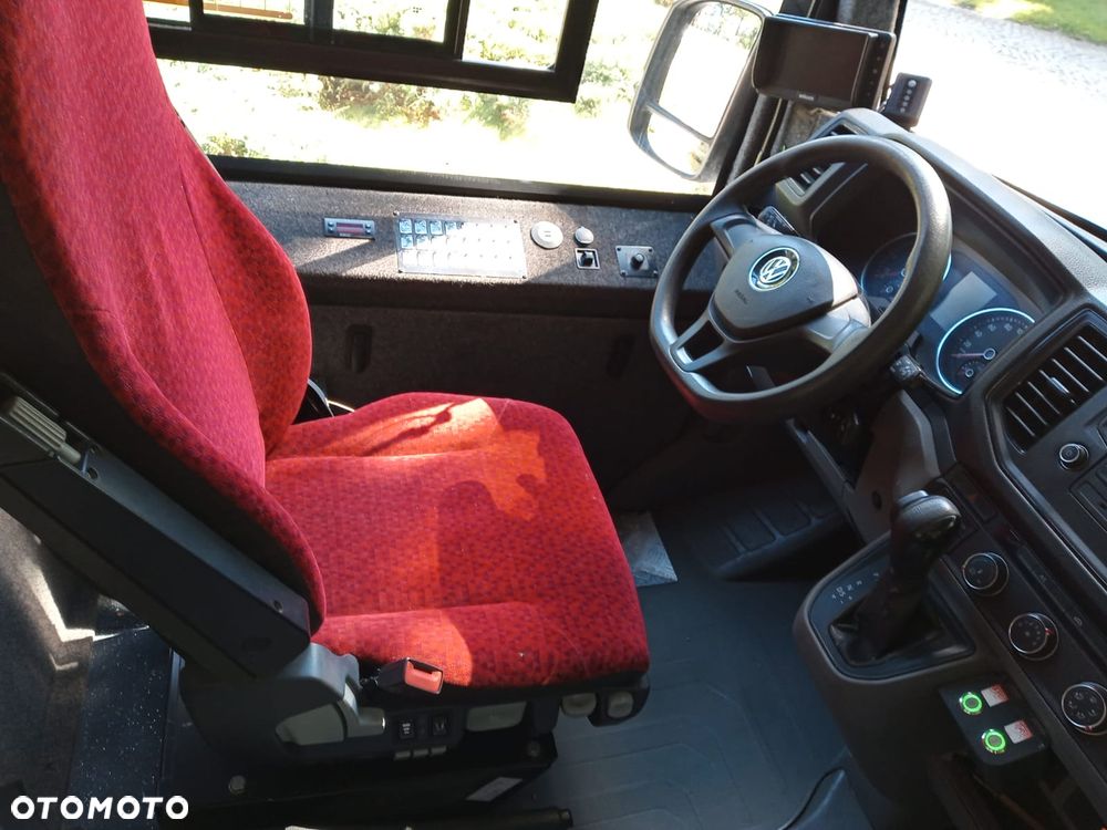 Volkswagen City - 16