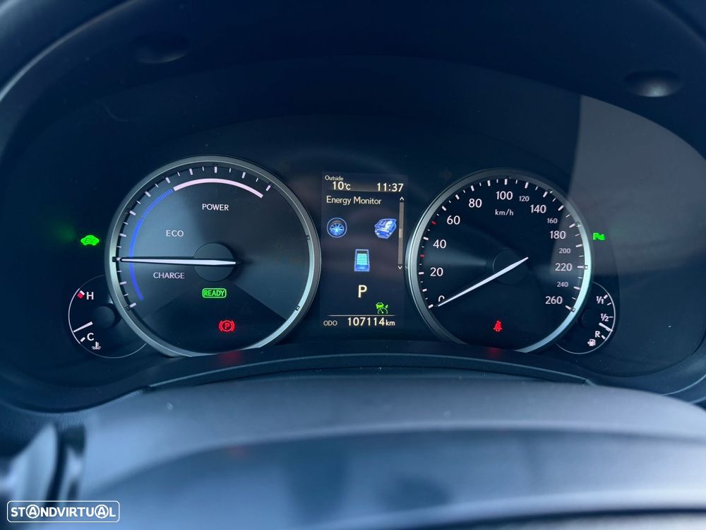 Lexus NX 300h Executive+ - 27