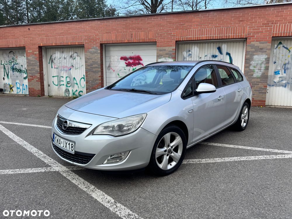 Opel Astra 1.7 CDTI Enjoy - 1