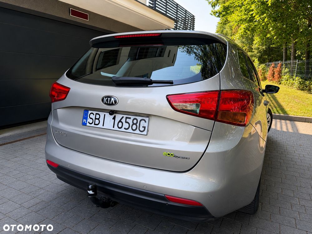 Kia Ceed 1.6 GDI Business Line - 17